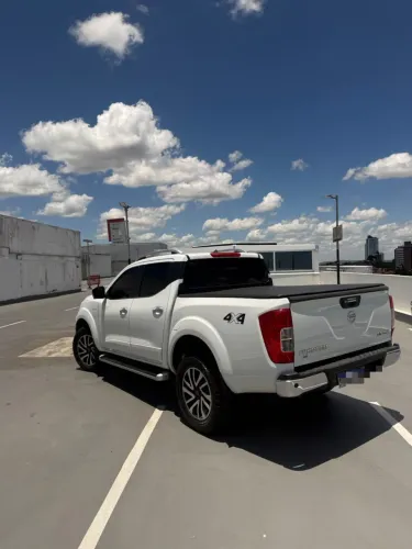 Nissan Frontier LE CD 4X4 2.3 Bi-TB Diesel Aut. 2021