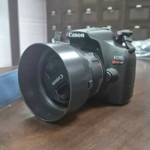 Câmera Canon T6 + lentes 