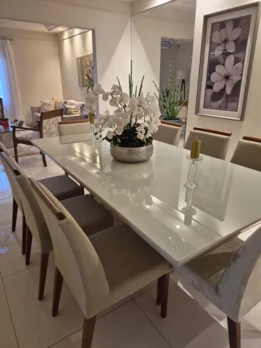 Mesa laca com vidro 8 lugares