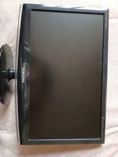 Monitor lcd/tv Samsung syncMaster 2033M
