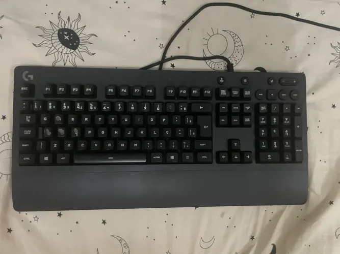 Teclado Gamer Logitech G213 Prodigy