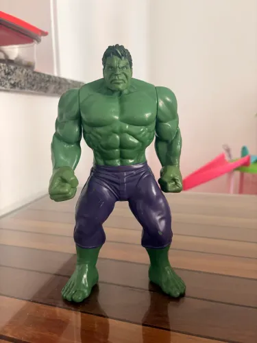 Boneco Super Herói