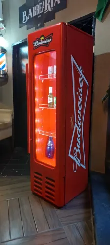 Cervejeira Slim budweiser