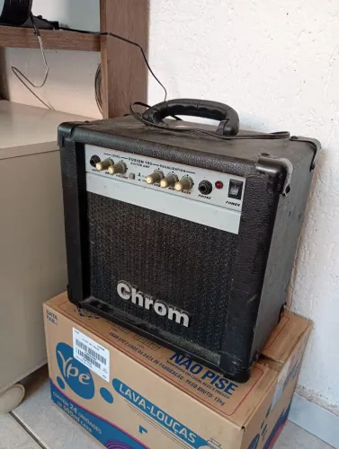 Caixa amplificada