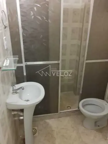 Apartamento - / Residencial / Centro