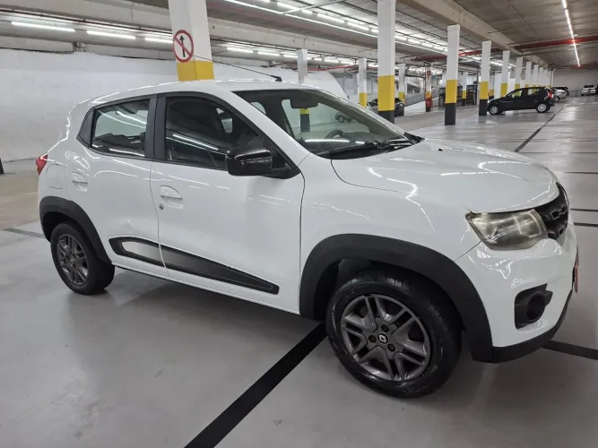 Renault Kwid Intense 1.0 Flex 12V 5P Mec. 2018
