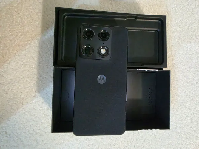 Motorola siguinature.
