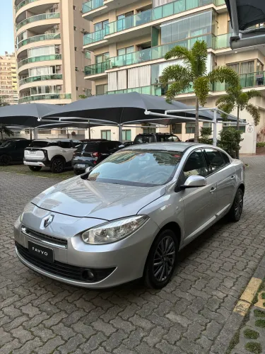 Renault Fluence Sed. Dynamique 2.0 16V Flex Mec. 2012