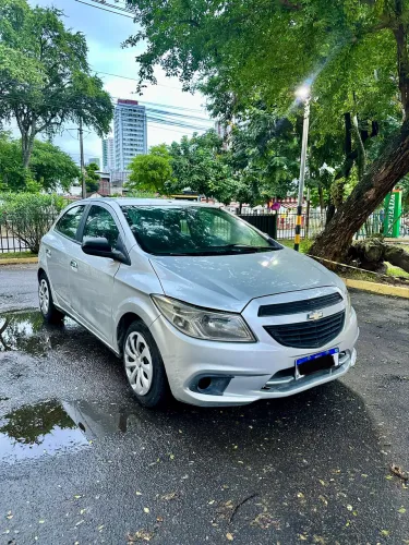 Chevrolet Onix JOY Hatch 1.0 8V Flex Mec. 4P 2018