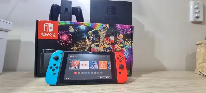 Nintendo Switch V2