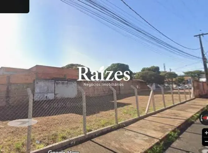 Terreno para residencial ou comercial com 800 m² em Uberlândia - Granada