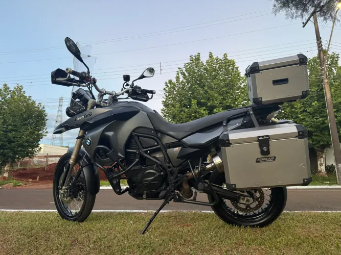 Moto top