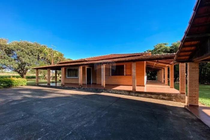 PREÇO REDUZIDO! Chácara de 26.000m² à venda em Mogi Guaçu - Itaqui