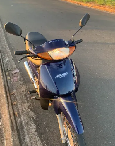 HONDA BIZ 100 ES 2005