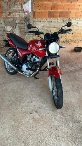 Titan 150 partida , vendo ou troco por carro do meu interesse