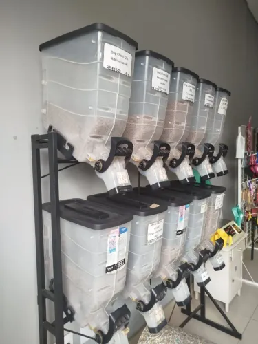 Dispenser para ração com 10 caixas - Pet box