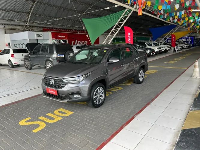 Fiat Strada Volcano 1.3 Flex 8V CD 2023