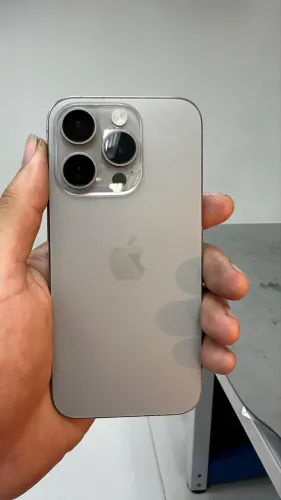 iPhone 15 pro 