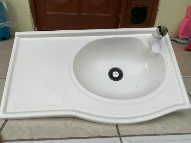 Pia para balcão de banheiro