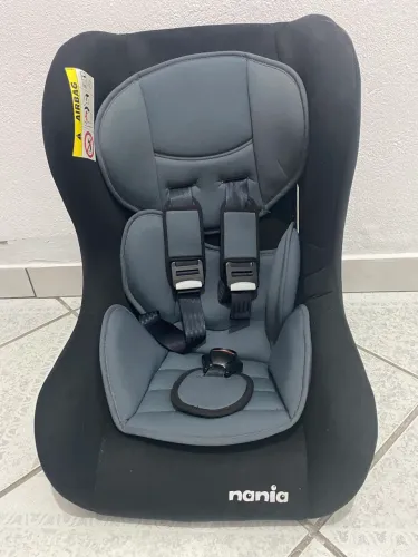 Cadeirinha Nania em ótimo estado