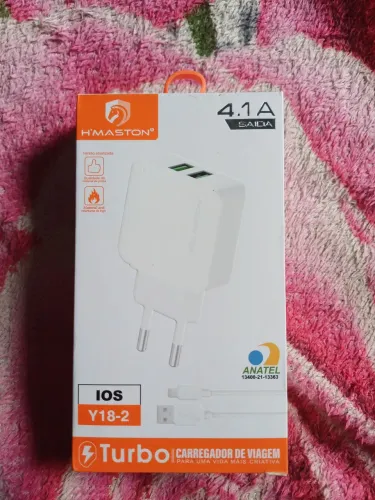 Carregador H'Maston 2 entradas para iPhones (novo)