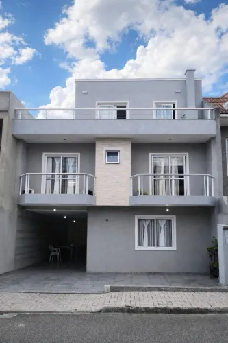 Sobrado Triplex - Condomínio Xaxim/Curitiba