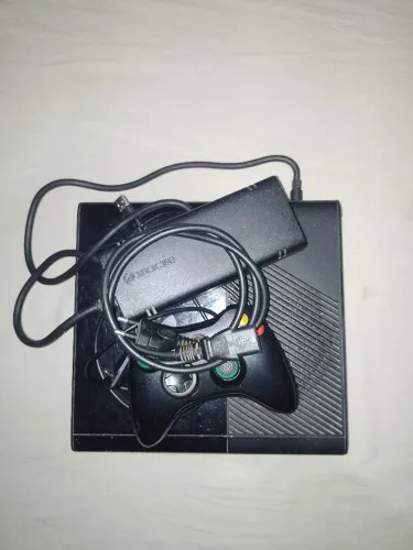 Vendo Xbox 360