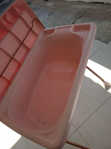 Banheira galzerano com pé e trocador