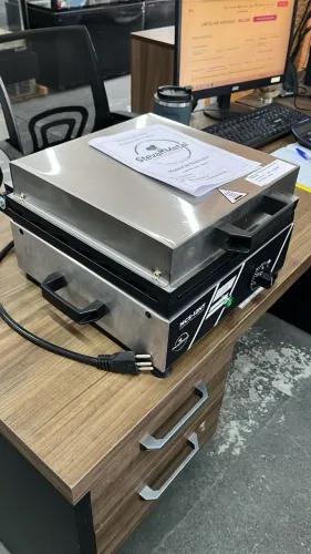 Prensa Elétrica Crepe Suíço 12 Cavidades (Anselmo)