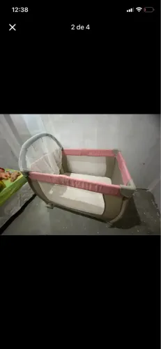 Chiqueiro de bebê bem conservado