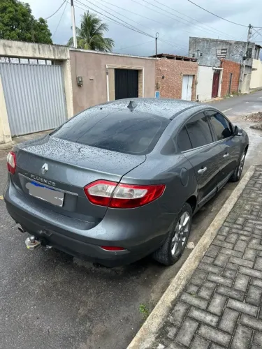 Renault Fluence Sedan Privilège 2.0 16V Flex AUT 2011