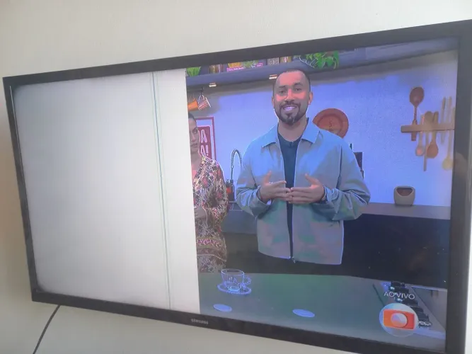 Vendo TV samsung smart 32 polegadas.
