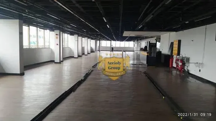Prédio para alugar, 650 m² por R$ 39.120,00/mês - Amendoeira - São Gonçalo/RJ