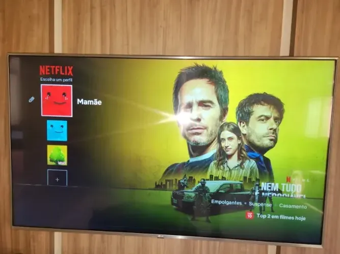 SMART TV LG 55 - Com defeito