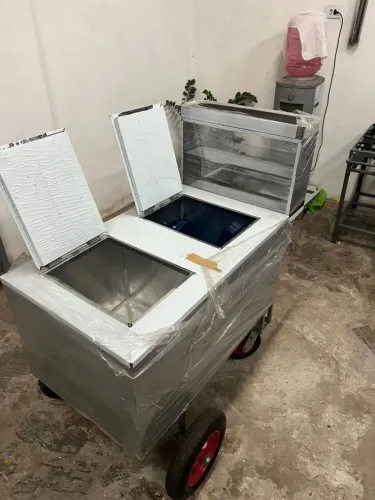 Carrinho térmico de ambulante duplo e com estufa.