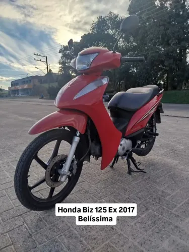 2017 Honda Biz EX 125 Com Partida 
