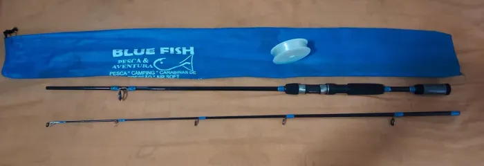 Vara de pesca e Carretel de arremesso longo