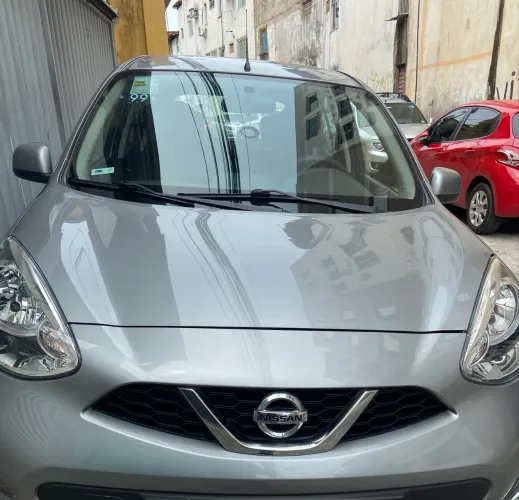 Nissan March SV 1.0 12V Flex 5P 2016