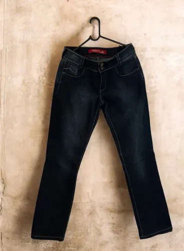 Calça feminina da Taco