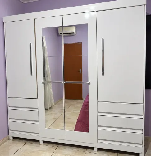Guarda roupa