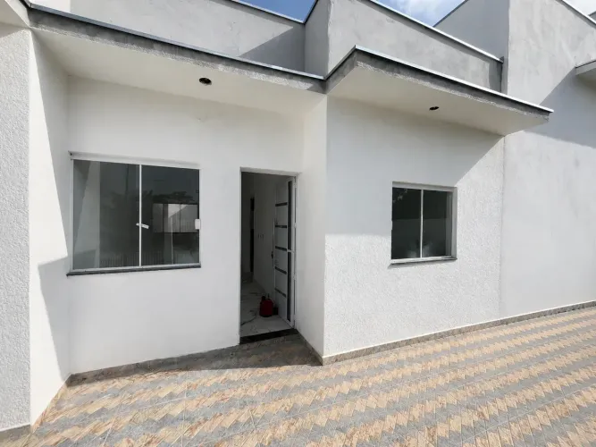 Excelente Casa Térrea no bairro Cajuru