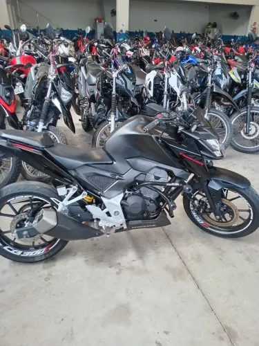 Honda CB TWISTER 300cc 2023 (shalom veículos)