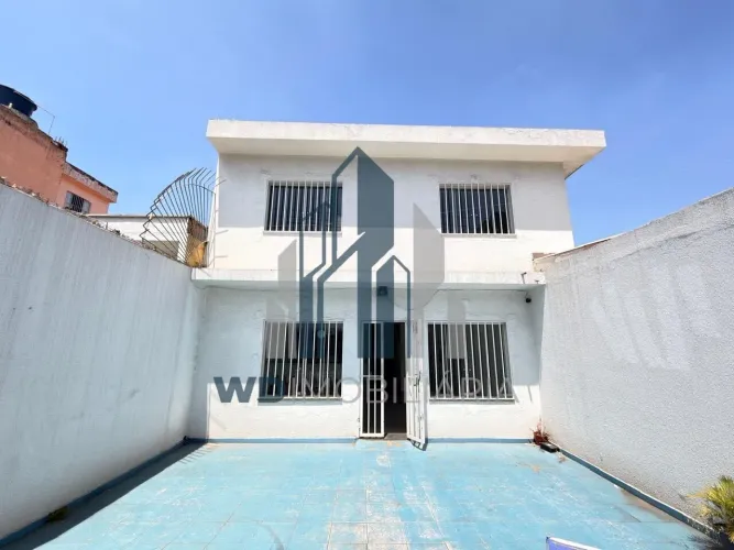 Casa à venda no bairro Vila Carmosina - São Paulo/SP