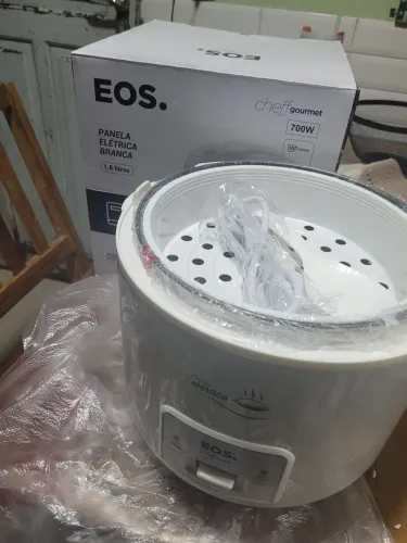 Panela de arroz elétrica
