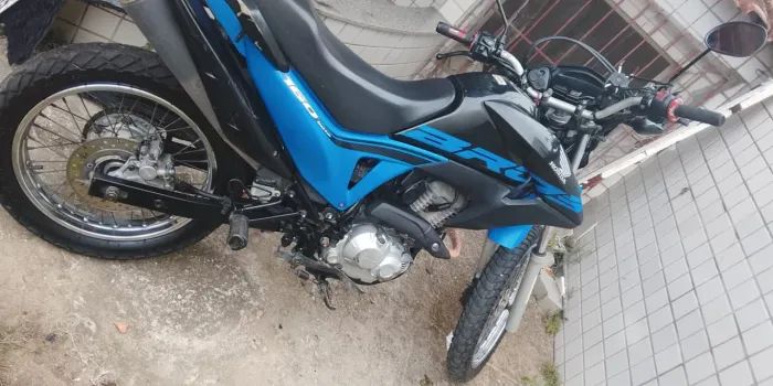 Vendo moto aceito trocas tbm