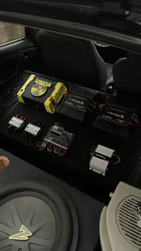 Som automotivo de qualidade completo. Vende-se