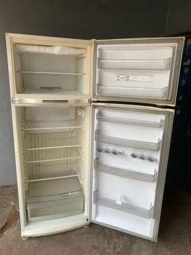 Geladeira Brastemp duplex entrego