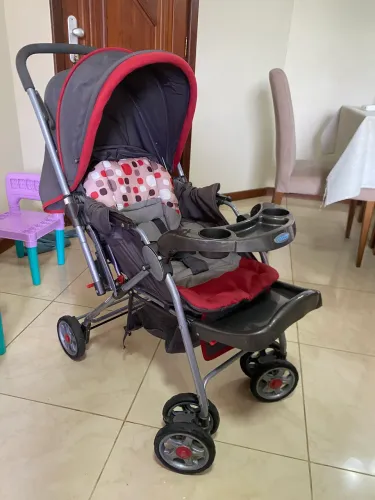 Carrinho de Bebê Cosco 