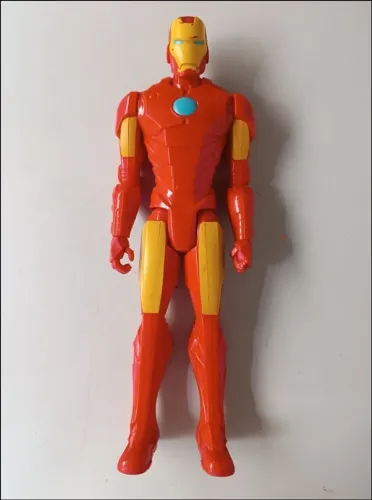 Boneco Brinquedo Colecionável Articulado Avengers (Vingadores) Homem de Ferro - Titan Hero