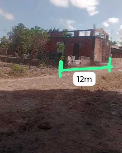 Vendo terreno com casa estruturada em construção